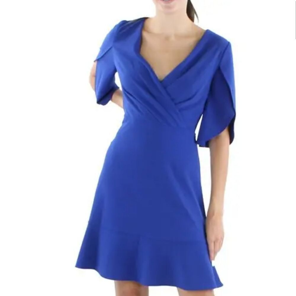 BRAND NEW DKNY TULIP SLEEVE SHORT WEAR TO WORK DRESS  